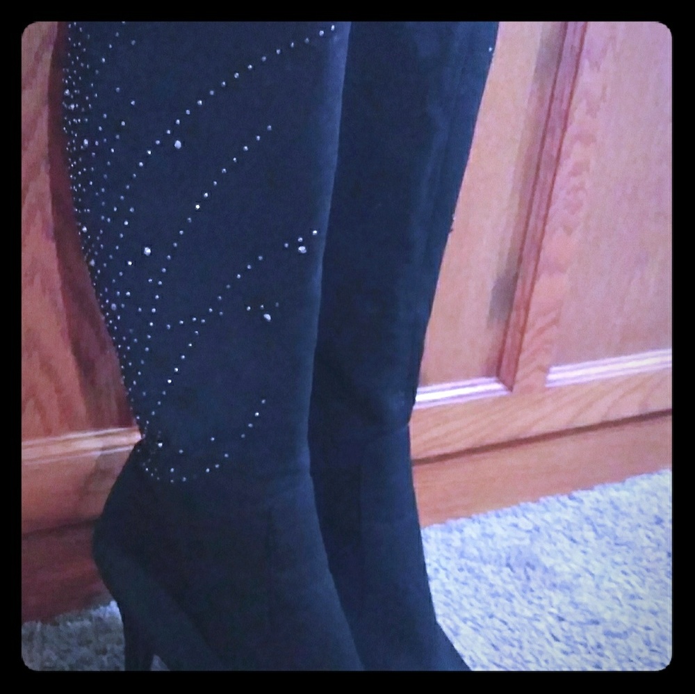 Women's Heeled velvet boots